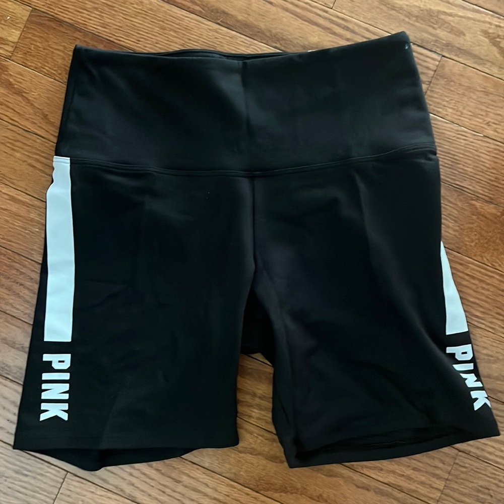 New with tags size medium pink vs shorts
